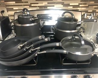 Circulon Cookware Set