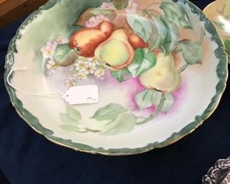 Love this hand painted pear plate