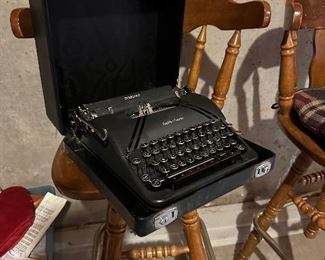 Vintage Smith-Corona type writer 