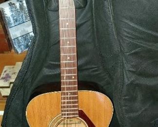 Yamaha FG 110 guitar