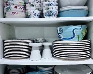 Dinnerware, Dishes and Serving Pieces