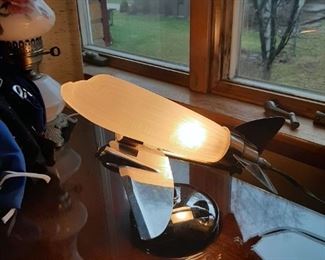 Collectible airplane lamp