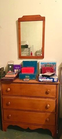 Vermont Dresser/Mirror & Games