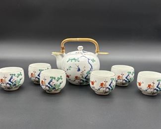 (7) Japanese Imari Tea Set: Teapot & 6 Cups