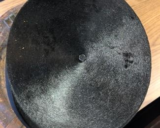 TOP VIEW OF 1820'S-1840'S STOVE TOP BEAVER HAT