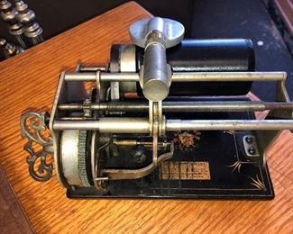 RARE COLUMBIA PHONOGRAPH WINDUP CIRCA 1898 AND IS OPERATIONAL WITH GREAT MUSIC