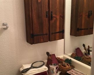 Old Style Bathroom Decor
