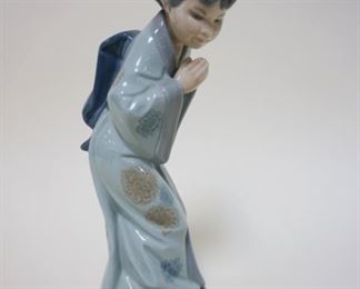 1038	LLADRO GEISHA GIRL, APPROXIMATELY 11 IN HIGH
