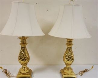 1093	PAIR OF BRASS TABLE LAMPS, APPROXIMATELY 33 IN HIGH

