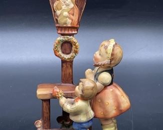Hummel Adoration Figurine #23/I