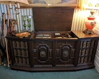 Zenith Console stereo
