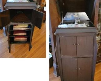 Here's the Gramophone cabinet, open and closed