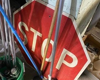 METAL STOP SIGN 