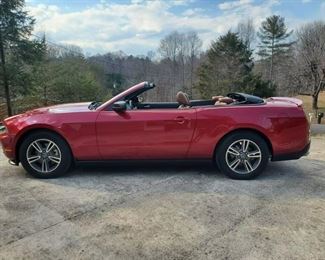 2012 Ford Mustang Convertible 6 Cylinder 3.7L DOHC 