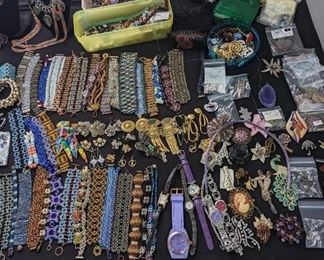 Jewelry. Costume Jewelry. Handmade Jewelry. Natural Stone Jewelry. Swarovski Crystal Jewelry. Jewelry craft supplies. 