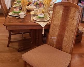 Dining table with 2 arm chairs/ 4 side chairs