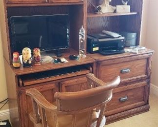 Computer desk w/cabinets, Bookshelf w/lateral file drawers, Oak swivel office chair