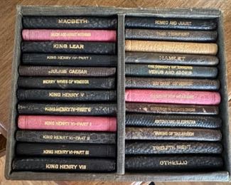 Miniature Shakespeare Book Set