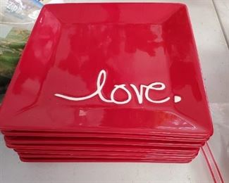 Adorable Valentine's Day Plates