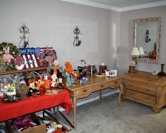 Holiday Room Overview