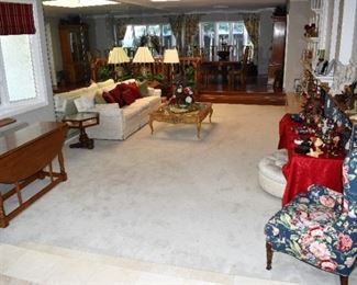 BEGIN ROOM BY ROOM CLOSEUP PHOTOS