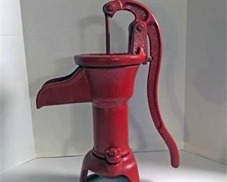Vintage Goulds Water Pump 