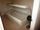 Heartland Ovation 134 Tanning Bed