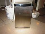 GE Mini Refrigerator
