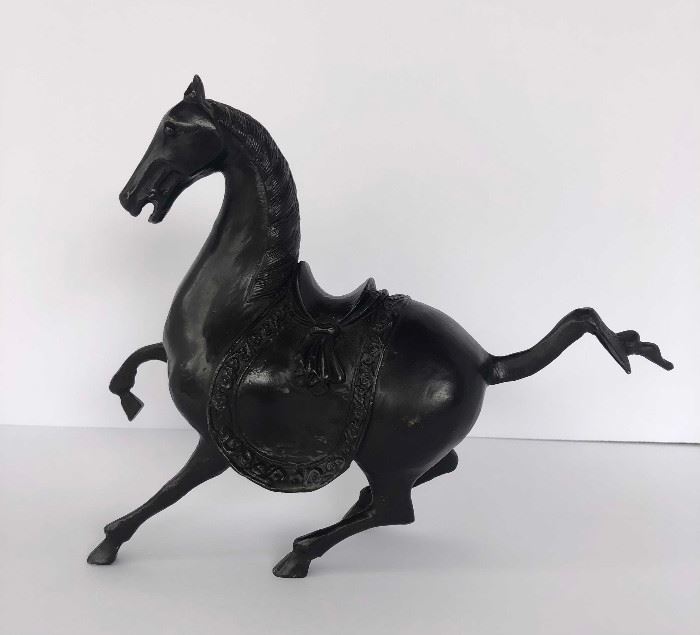 01 Chinese Pure Bronze Black Horse