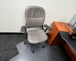 $100 USD      Grey Telescoping Ergonomic Adjustable Office Chair RC122-37     Description: Featuring all current ergonomic adjustments and over-the-top build quality,

Features
Adjustable lumbar support
Gas lift
Seat slide
4D arms
Tilt lock
Dimensions:   Width: 29 inches, Height: 40 inches, Depth: 22 inches

Condition: Used In excellent physical and mechanical condition.  Only superficial signs of wear consistent with age and use. 

Location: Local pick up Portland, OR.  Shipper suggestions on our "need       https://goodbyhello.com/products/copy-of-hon-executive-desk-with-right-return-rc122-36?_pos=7&_sid=16455e41b&_ss=r