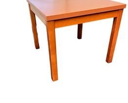 $150 USD      Pair of HON Square Cherry Laminate Side Tables RC122-2     Description:  The HON BL Series desk collection brings you excellent value for your office furniture dollar. This 23.5" square side table is a perfect solution for reception area or office corner with a chair.  Laminate color is a light cherry. 

WE HAVE 2 COMPLETE L SHAPE EXECUTIVE DESKS, 4 CHAIRS AND LATERAL FILING CABINETS AVAILABLE AS WELL. PLEASE SEE OUR OTHER LISTINGS. 

Dimensions: 23.5"W X 23.5"D X 20.75"H

Location: Local pick up SW Portland, Oregon.

Condition: In excellent condition with only very minor signs of wear commensurate of light use.      https://goodbyhello.com/products/copy-of-hon-executive-desk-w-return-and-2-cabinet-units-2-available-rc121-2?_pos=32&_sid=d7a4d8c81&_ss=r