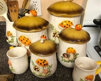 Adorable Mushroom canister set