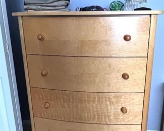 Pali high boy 5 drawer dresser 