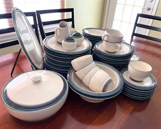 Pfaltzgraff Ocean Breeze dishes - 4pc place setting for 12 - plus serving peices 