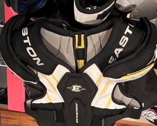 Easton hockey shoulder pads