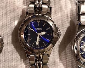 Men's Fossil watches - like new 