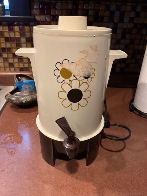 Vintage working 60's coffee urn