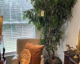 2 chairs and two faux trees available 