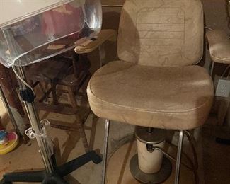 Barber chair and hair dryer 