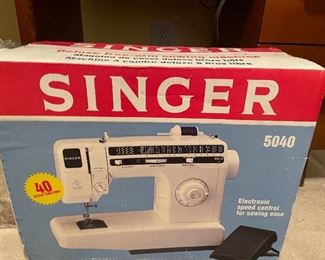 Singer sewing machine 