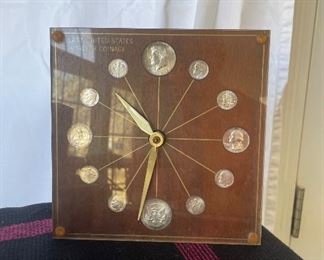 MCM last United States silver coinage clock - working condition 