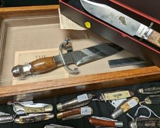 In the case is a German Bowie knife, and in the box is a second Bowie knife