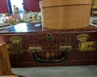 Cute as a button vintage leather suitcase faux alligator