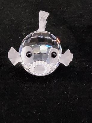 https://www.auctionninja.com/hewitt-estates-and-antiques/product/swarovski-crystal-1987-mini-blowfish-rare--1242.html