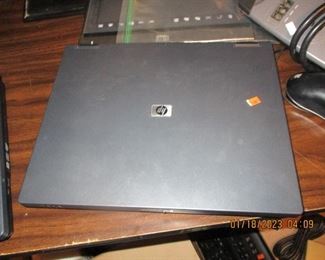 HP laptops (no charging cords)