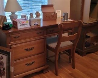 Vintage Desk / Chair 