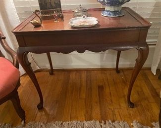 Queen Anne Style Table