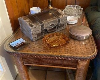 Matching wicker lamp table with glass top, retro ash trays