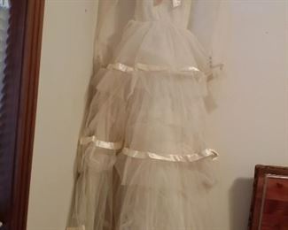 Vintage wedding dress