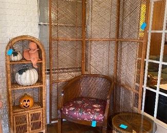 Wicker room divider, furniture